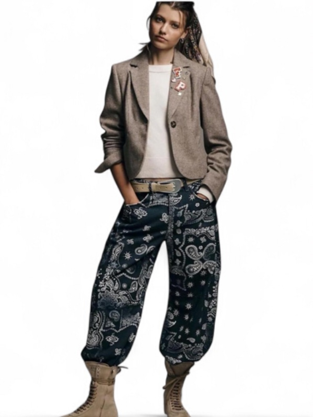 Free People Good Luck Barrel Jeans Bandana Print 26 NWOT Rare Sold Out - Picture 2 of 7